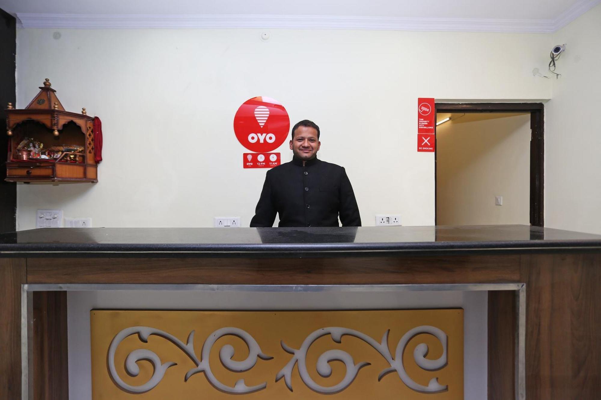 Hotel O Lime Wood Dehradun Exterior foto